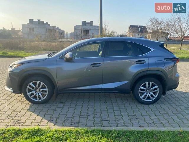 Серый Лексус НХ, объемом двигателя 2 л и пробегом 150 тыс. км за 21500 $, фото 4 на Automoto.ua