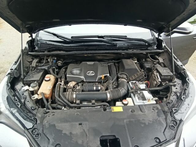 Серый Лексус НХ, объемом двигателя 2 л и пробегом 160 тыс. км за 23000 $, фото 7 на Automoto.ua