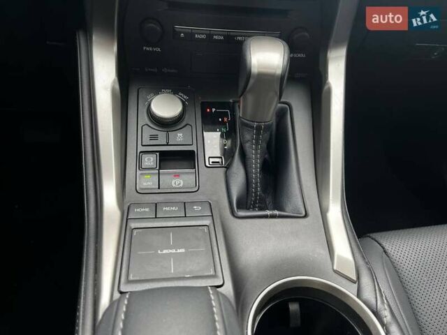 Серый Лексус НХ, объемом двигателя 2 л и пробегом 137 тыс. км за 17800 $, фото 29 на Automoto.ua