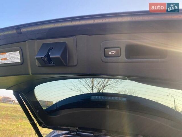 Серый Лексус НХ, объемом двигателя 2 л и пробегом 150 тыс. км за 21500 $, фото 26 на Automoto.ua