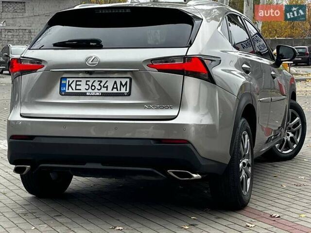 Серый Лексус НХ, объемом двигателя 2 л и пробегом 137 тыс. км за 17800 $, фото 3 на Automoto.ua