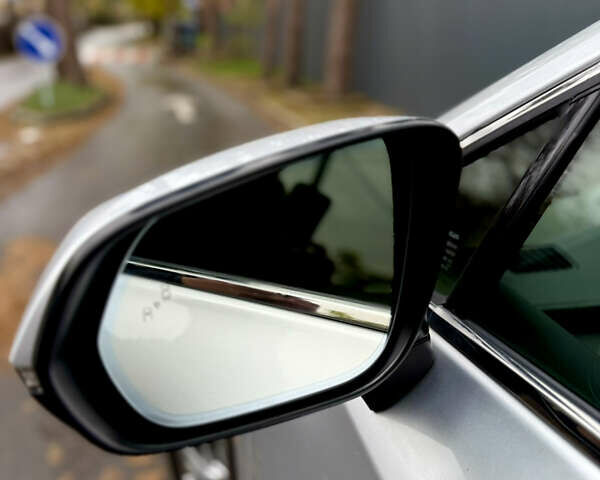 Серый Лексус НХ, объемом двигателя 2 л и пробегом 111 тыс. км за 17900 $, фото 10 на Automoto.ua