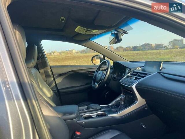 Серый Лексус НХ, объемом двигателя 2 л и пробегом 150 тыс. км за 21500 $, фото 22 на Automoto.ua