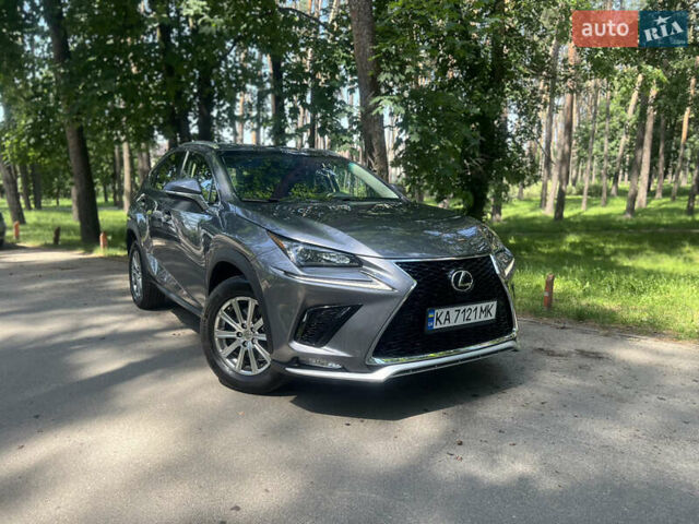 Серый Лексус НХ, объемом двигателя 2 л и пробегом 137 тыс. км за 24700 $, фото 11 на Automoto.ua