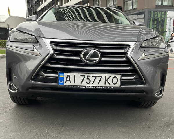 Сірий Лексус НХ, об'ємом двигуна 2 л та пробігом 142 тис. км за 20800 $, фото 15 на Automoto.ua