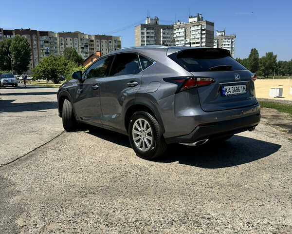 Сірий Лексус НХ, об'ємом двигуна 2 л та пробігом 137 тис. км за 21500 $, фото 2 на Automoto.ua