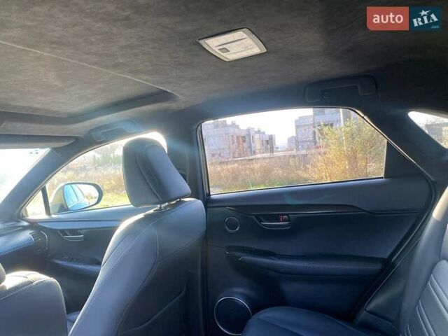 Серый Лексус НХ, объемом двигателя 2 л и пробегом 150 тыс. км за 21500 $, фото 18 на Automoto.ua