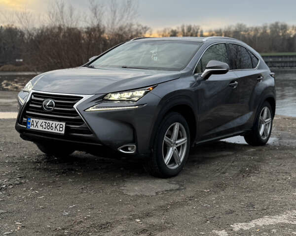 Сірий Лексус НХ, об'ємом двигуна 2.49 л та пробігом 120 тис. км за 22100 $, фото 1 на Automoto.ua