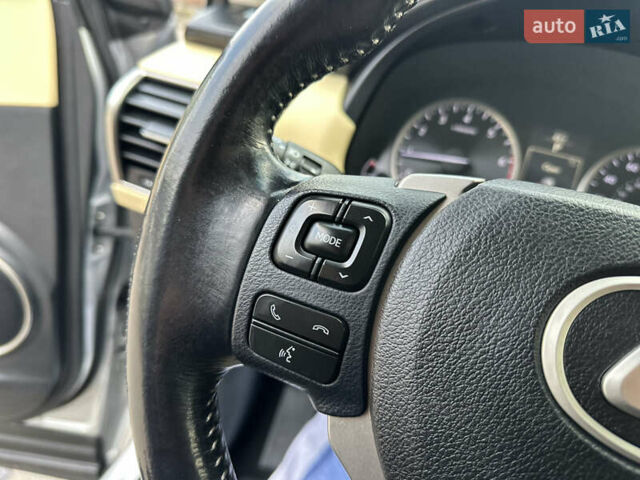 Сірий Лексус НХ, об'ємом двигуна 2 л та пробігом 186 тис. км за 18850 $, фото 77 на Automoto.ua