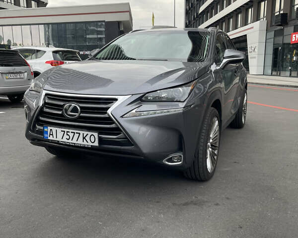 Сірий Лексус НХ, об'ємом двигуна 2 л та пробігом 142 тис. км за 20800 $, фото 5 на Automoto.ua