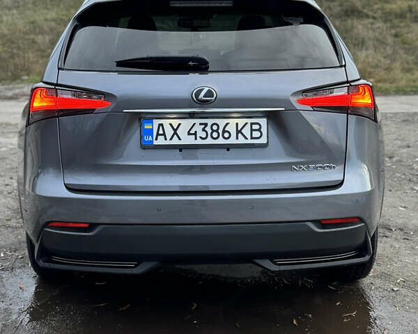 Сірий Лексус НХ, об'ємом двигуна 2.49 л та пробігом 120 тис. км за 22100 $, фото 3 на Automoto.ua