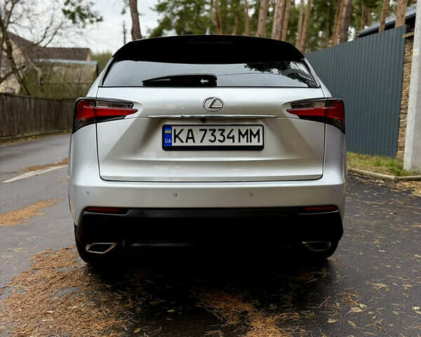 Серый Лексус НХ, объемом двигателя 2 л и пробегом 111 тыс. км за 17900 $, фото 4 на Automoto.ua