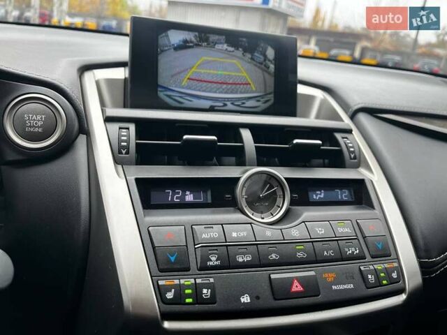 Серый Лексус НХ, объемом двигателя 2 л и пробегом 137 тыс. км за 17800 $, фото 27 на Automoto.ua