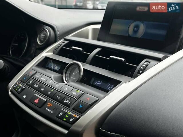 Серый Лексус НХ, объемом двигателя 2 л и пробегом 137 тыс. км за 17800 $, фото 21 на Automoto.ua