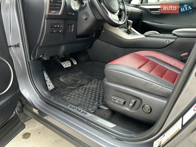 Сірий Лексус НХ, об'ємом двигуна 2 л та пробігом 154 тис. км за 28900 $, фото 15 на Automoto.ua