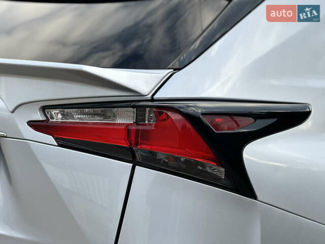 Сірий Лексус НХ, об'ємом двигуна 2 л та пробігом 186 тис. км за 18850 $, фото 38 на Automoto.ua