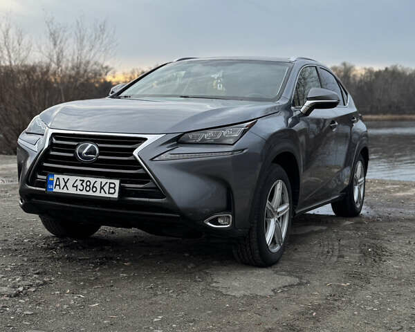 Сірий Лексус НХ, об'ємом двигуна 2.49 л та пробігом 120 тис. км за 22100 $, фото 7 на Automoto.ua