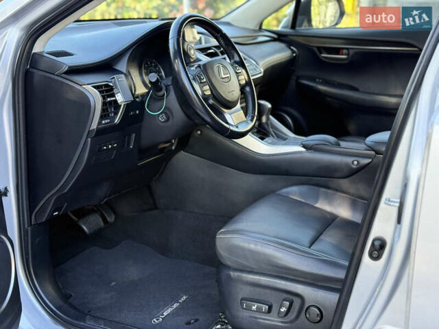 Сірий Лексус НХ, об'ємом двигуна 2 л та пробігом 112 тис. км за 16800 $, фото 16 на Automoto.ua