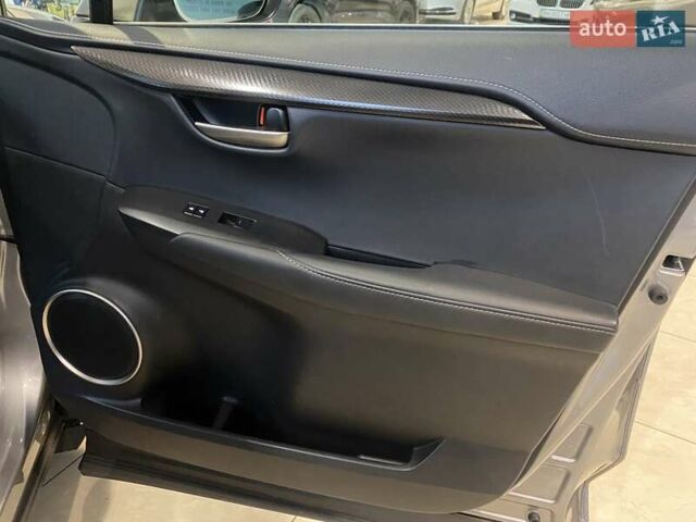 Сірий Лексус НХ, об'ємом двигуна 2.49 л та пробігом 55 тис. км за 29500 $, фото 44 на Automoto.ua