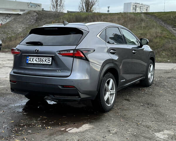 Сірий Лексус НХ, об'ємом двигуна 2.49 л та пробігом 120 тис. км за 22100 $, фото 5 на Automoto.ua