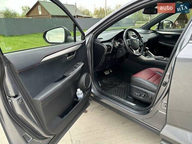 Сірий Лексус НХ, об'ємом двигуна 2 л та пробігом 154 тис. км за 28900 $, фото 20 на Automoto.ua