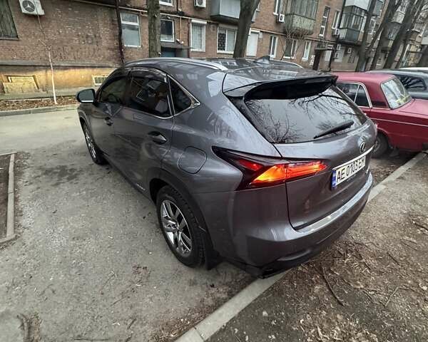 Сірий Лексус НХ, об'ємом двигуна 2.5 л та пробігом 93 тис. км за 21000 $, фото 3 на Automoto.ua