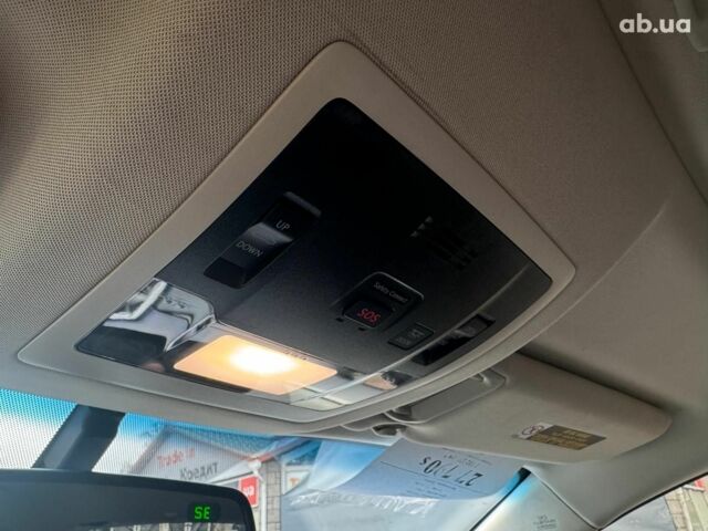 Серый Лексус НХ, объемом двигателя 2 л и пробегом 98 тыс. км за 27740 $, фото 21 на Automoto.ua