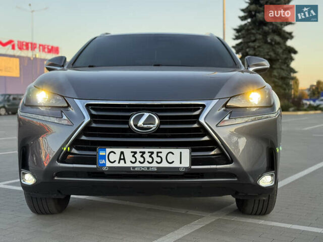 Сірий Лексус НХ, об'ємом двигуна 2 л та пробігом 122 тис. км за 24799 $, фото 7 на Automoto.ua