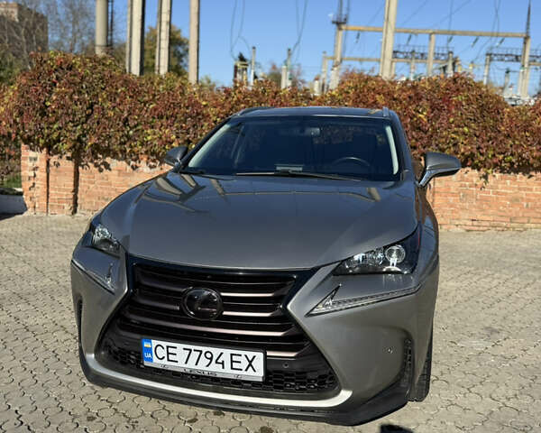 Сірий Лексус НХ, об'ємом двигуна 2 л та пробігом 150 тис. км за 23500 $, фото 6 на Automoto.ua