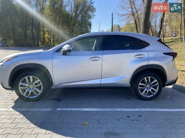 Сірий Лексус НХ, об'ємом двигуна 2 л та пробігом 87 тис. км за 22000 $, фото 7 на Automoto.ua