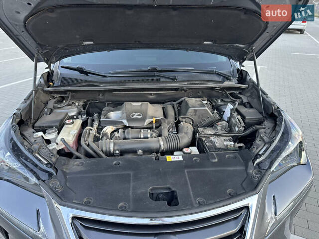 Сірий Лексус НХ, об'ємом двигуна 2 л та пробігом 122 тис. км за 24799 $, фото 40 на Automoto.ua