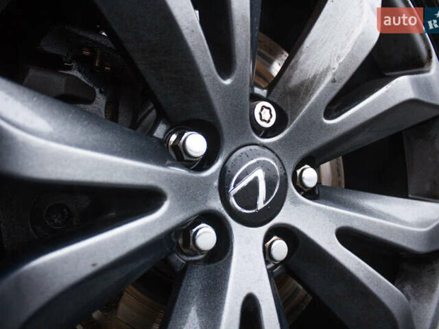 Серый Лексус НХ, объемом двигателя 2.49 л и пробегом 114 тыс. км за 31500 $, фото 43 на Automoto.ua