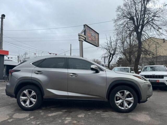Серый Лексус НХ, объемом двигателя 2 л и пробегом 98 тыс. км за 27740 $, фото 3 на Automoto.ua