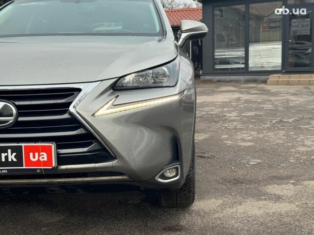 Серый Лексус НХ, объемом двигателя 2 л и пробегом 98 тыс. км за 27740 $, фото 10 на Automoto.ua