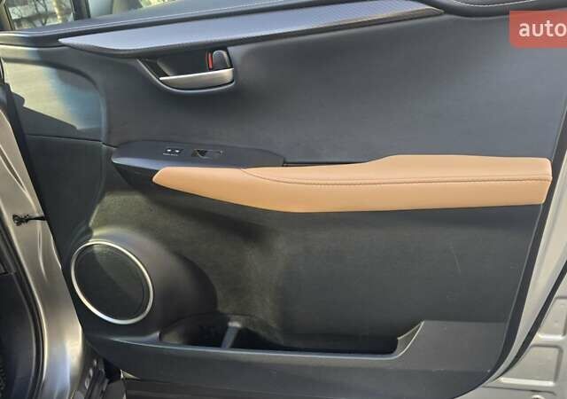 Серый Лексус НХ, объемом двигателя 1.99 л и пробегом 119 тыс. км за 23200 $, фото 13 на Automoto.ua