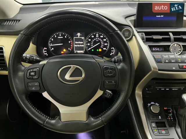 Сірий Лексус НХ, об'ємом двигуна 2 л та пробігом 96 тис. км за 22900 $, фото 8 на Automoto.ua