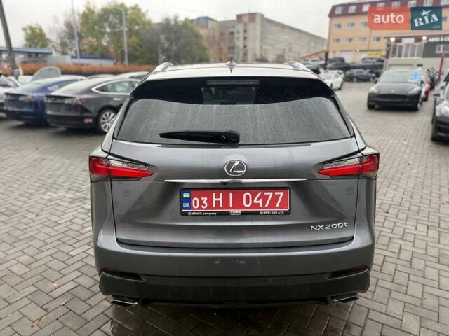 Серый Лексус НХ, объемом двигателя 2 л и пробегом 70 тыс. км за 16700 $, фото 4 на Automoto.ua