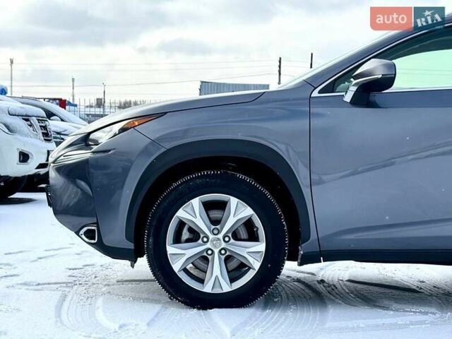 Сірий Лексус НХ, об'ємом двигуна 1.99 л та пробігом 165 тис. км за 21200 $, фото 7 на Automoto.ua