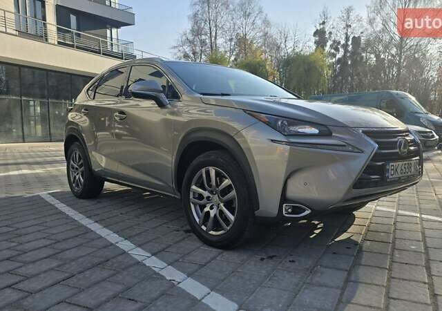 Серый Лексус НХ, объемом двигателя 1.99 л и пробегом 119 тыс. км за 23200 $, фото 3 на Automoto.ua