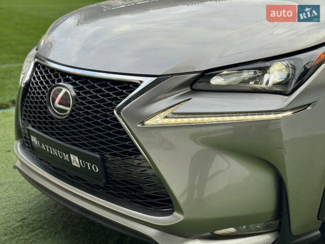 Серый Лексус НХ, объемом двигателя 2 л и пробегом 141 тыс. км за 20900 $, фото 5 на Automoto.ua