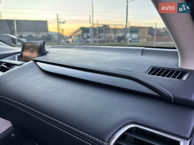 Сірий Лексус НХ, об'ємом двигуна 2 л та пробігом 122 тис. км за 24799 $, фото 78 на Automoto.ua