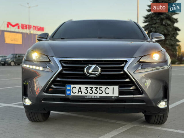 Сірий Лексус НХ, об'ємом двигуна 2 л та пробігом 122 тис. км за 24799 $, фото 8 на Automoto.ua