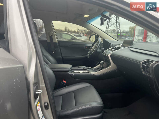 Сірий Лексус НХ, об'ємом двигуна 2 л та пробігом 97 тис. км за 26500 $, фото 9 на Automoto.ua