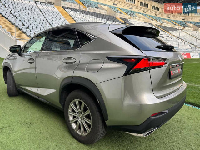 Серый Лексус НХ, объемом двигателя 2 л и пробегом 141 тыс. км за 20900 $, фото 8 на Automoto.ua