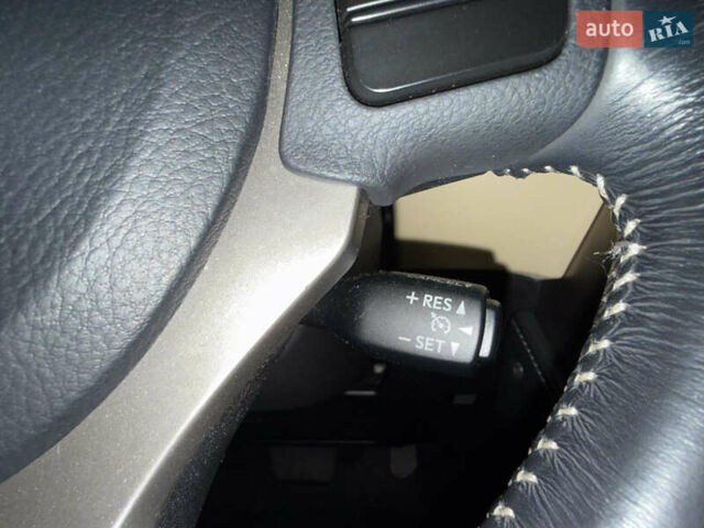 Серый Лексус НХ, объемом двигателя 2 л и пробегом 38 тыс. км за 19999 $, фото 31 на Automoto.ua