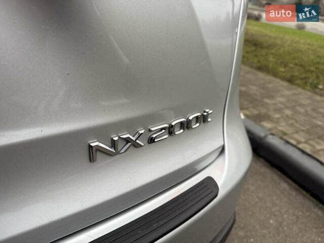 Серый Лексус НХ, объемом двигателя 2 л и пробегом 38 тыс. км за 19999 $, фото 10 на Automoto.ua