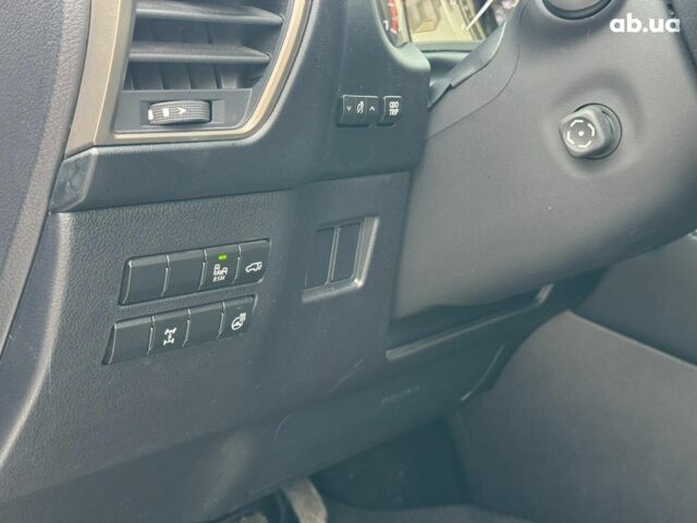 Серый Лексус НХ, объемом двигателя 2 л и пробегом 98 тыс. км за 27740 $, фото 22 на Automoto.ua