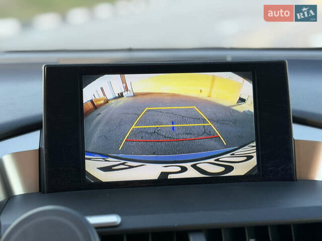 Сірий Лексус НХ, об'ємом двигуна 2 л та пробігом 96 тис. км за 22500 $, фото 15 на Automoto.ua