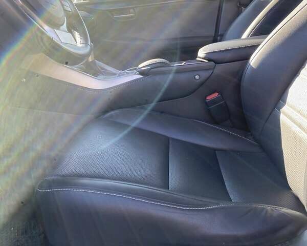 Сірий Лексус НХ, об'ємом двигуна 2 л та пробігом 87 тис. км за 22000 $, фото 13 на Automoto.ua