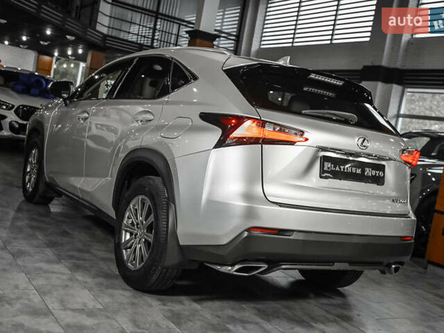 Серый Лексус НХ, объемом двигателя 2 л и пробегом 90 тыс. км за 23900 $, фото 13 на Automoto.ua